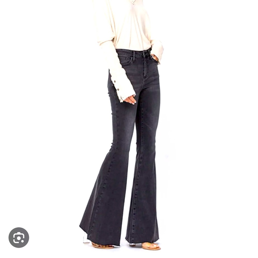 Judy Blue High-Rise Black Boot Cut Flare Jeans